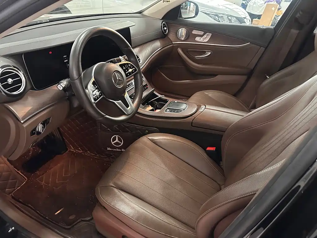 Mercedes-Benz E-Class E 2019 E 300 L Luxury