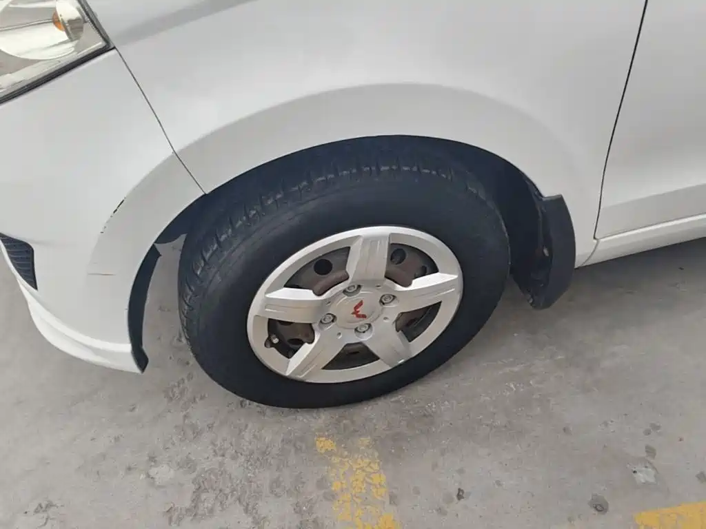 Wuling Hongguang — миниатюра 23