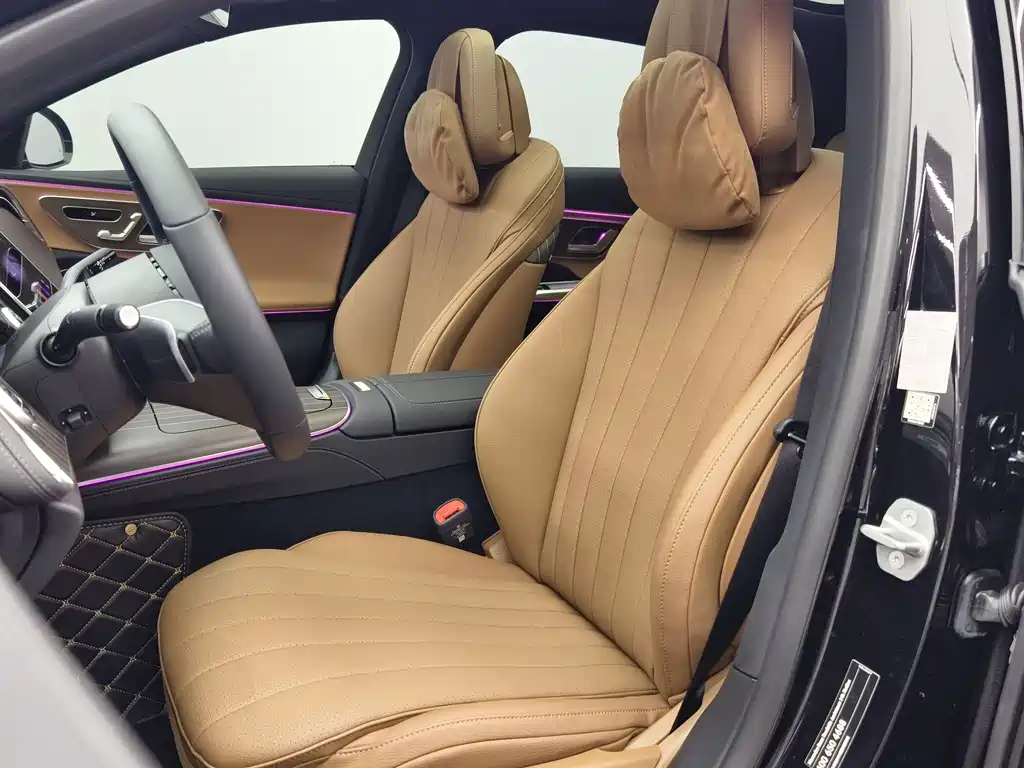 Mercedes-Benz E-Class — миниатюра 8