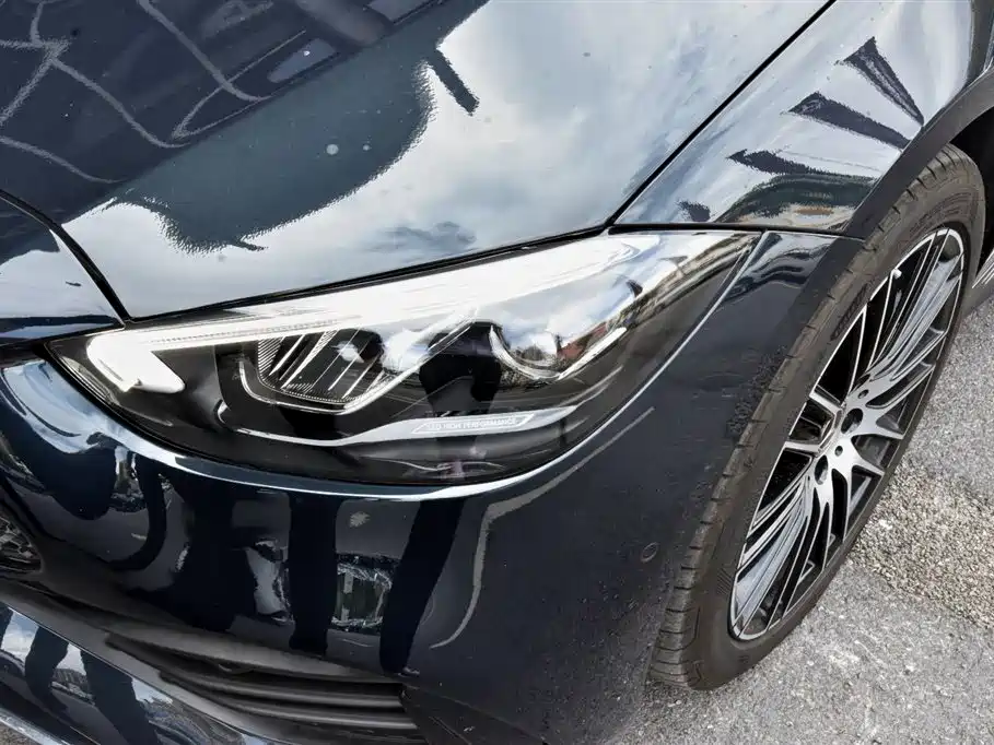 Mercedes-Benz C-Class — миниатюра 10