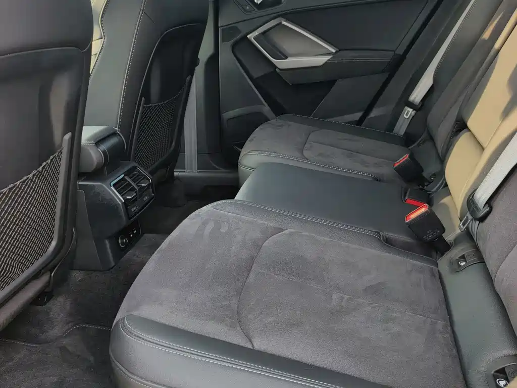 Audi Q3 — миниатюра 11