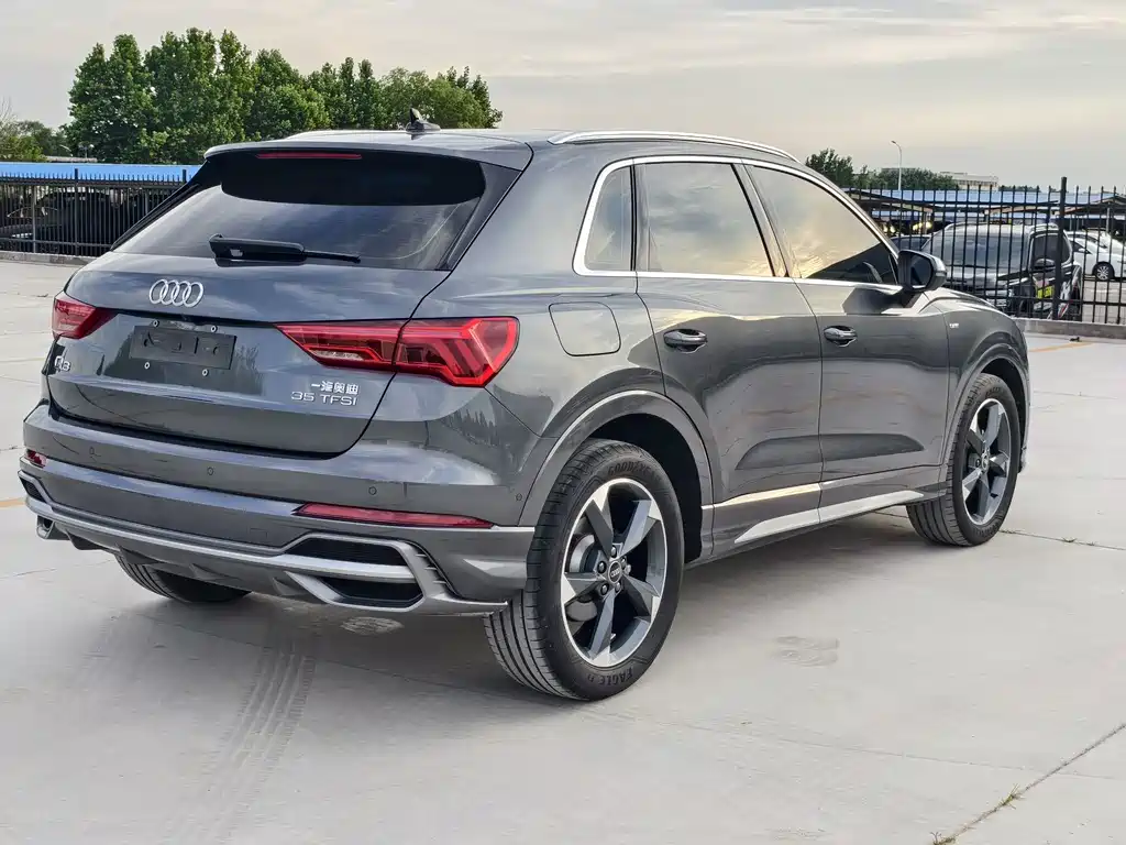 Audi Q3 — миниатюра 5