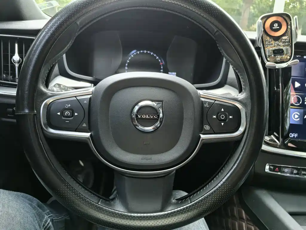 Volvo S60 — миниатюра 9