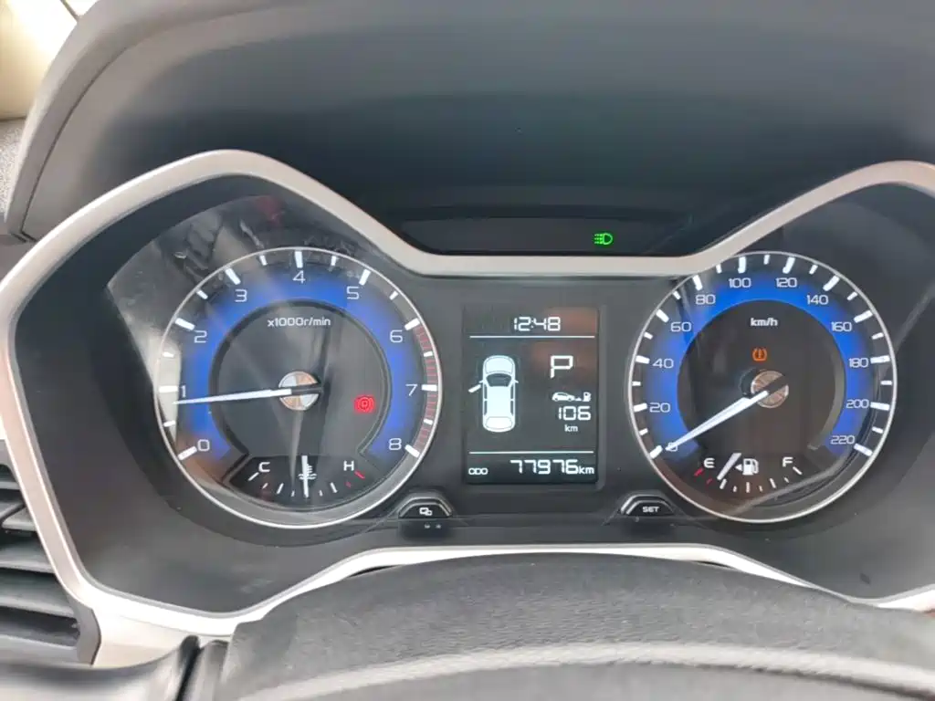 Geely Vision X3 — миниатюра 12