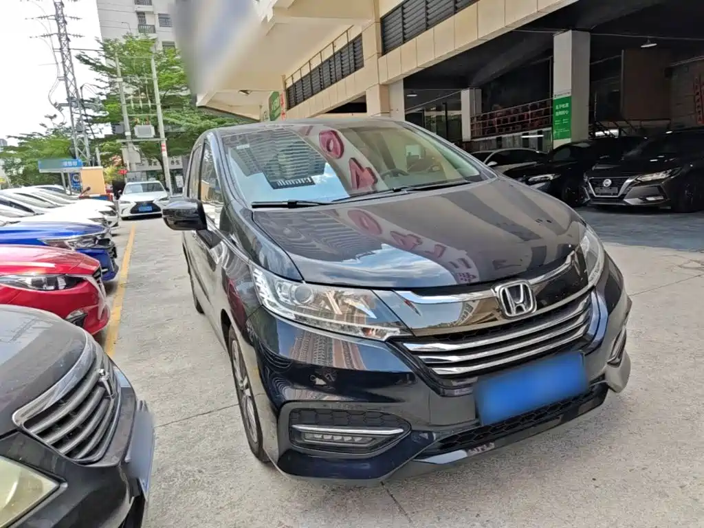 Honda Odyssey — миниатюра 4