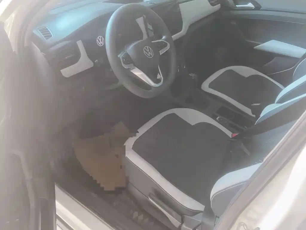 Volkswagen Tharu — миниатюра 16