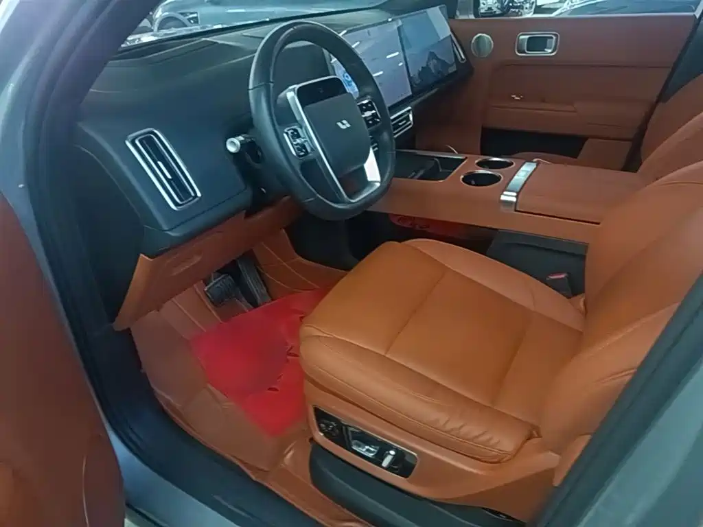 Li Auto Li L8 — миниатюра 16