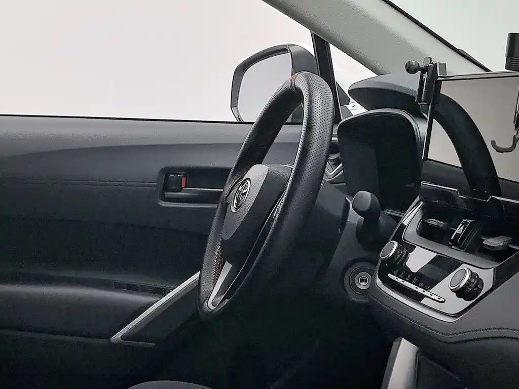 Toyota Frontlander — миниатюра 22