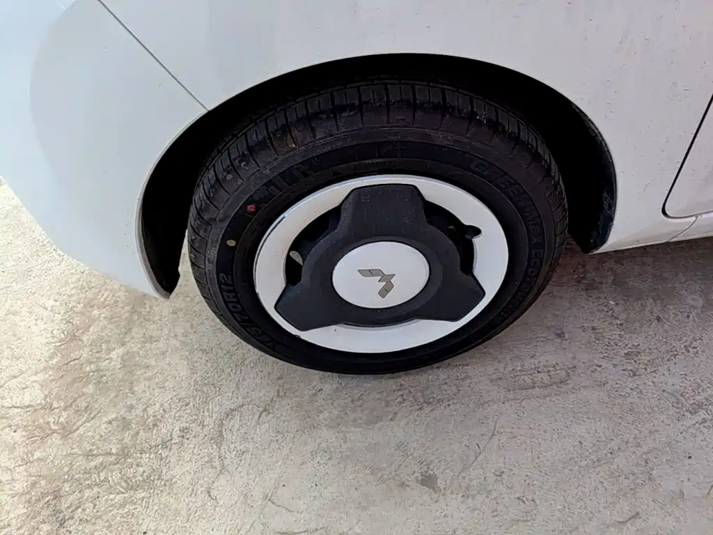 Wuling MINIEV — миниатюра 23