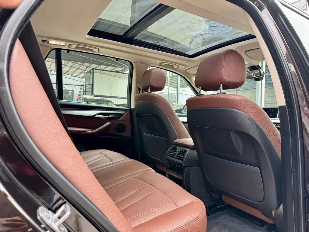 BMW X5 (Import) — миниатюра 18
