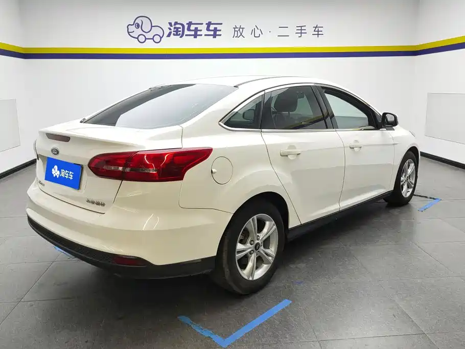 Ford Focus — миниатюра 3