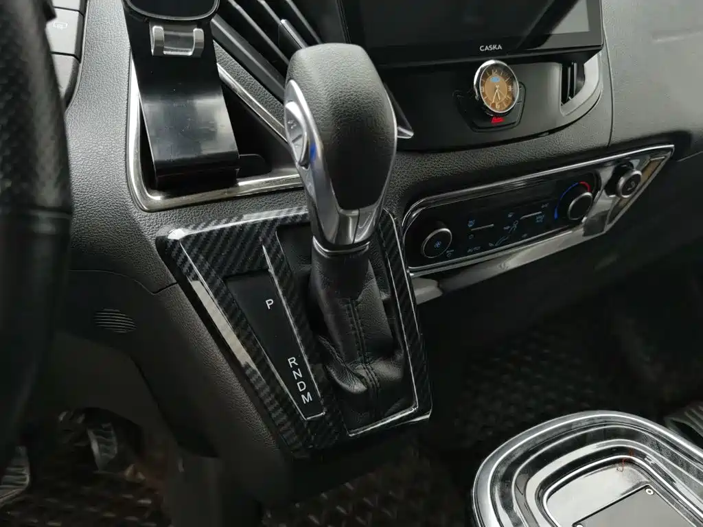 Ford Tourneo — миниатюра 13