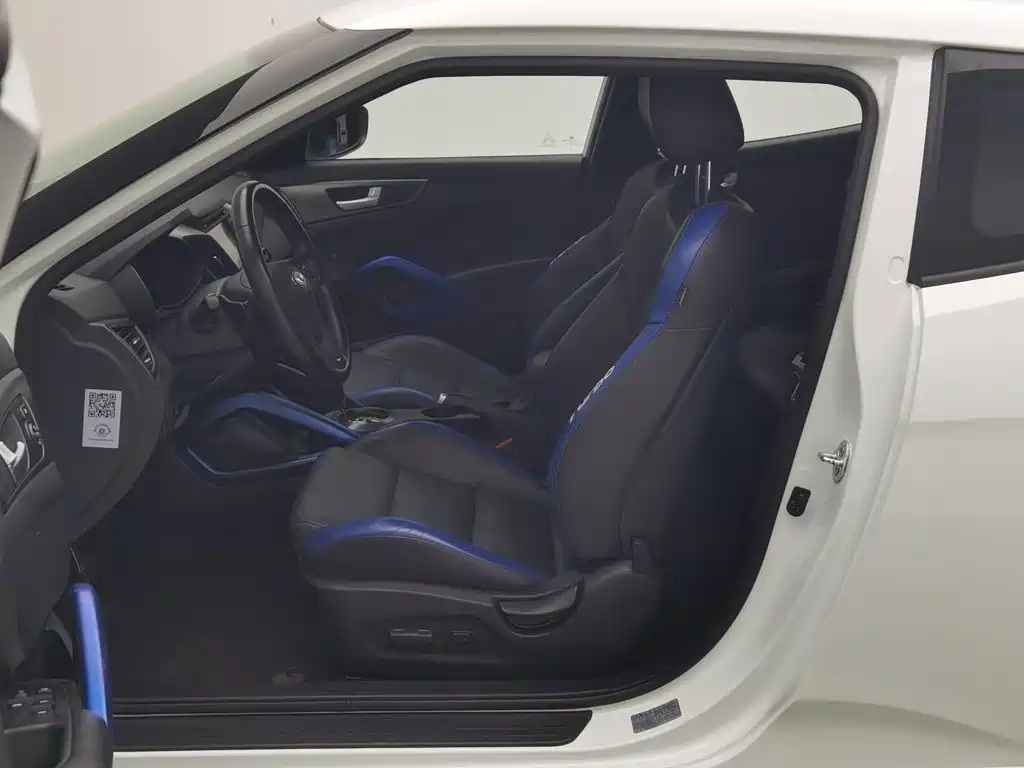 Hyundai Veloster — миниатюра 10