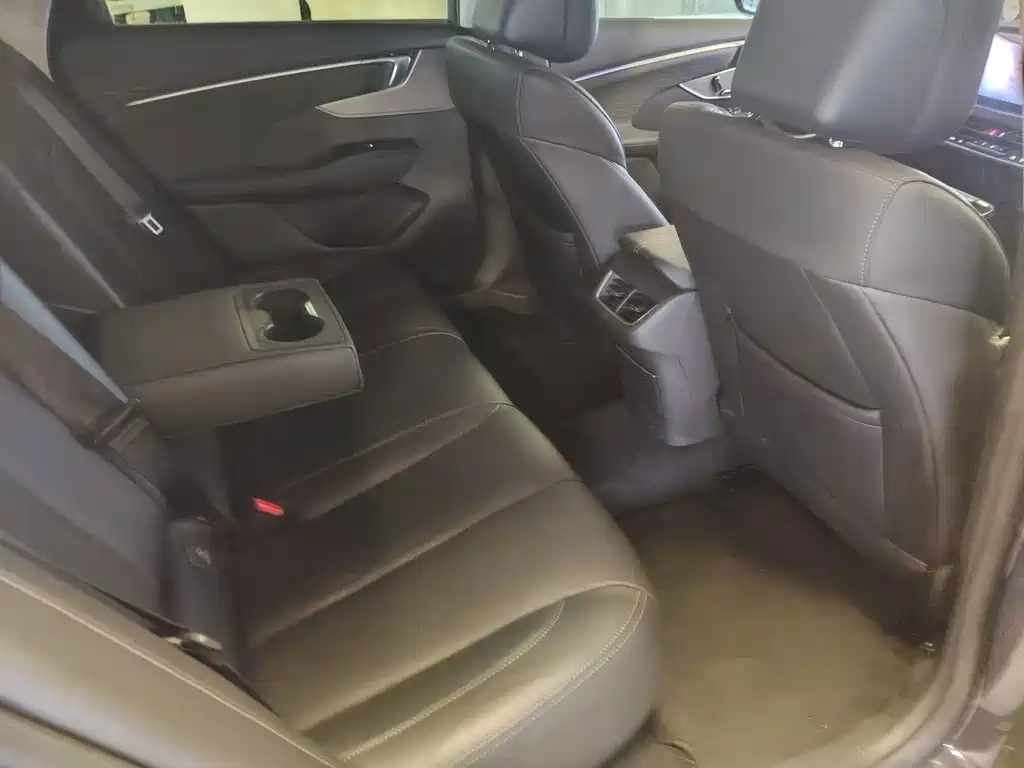 Buick LaCrosse — миниатюра 34