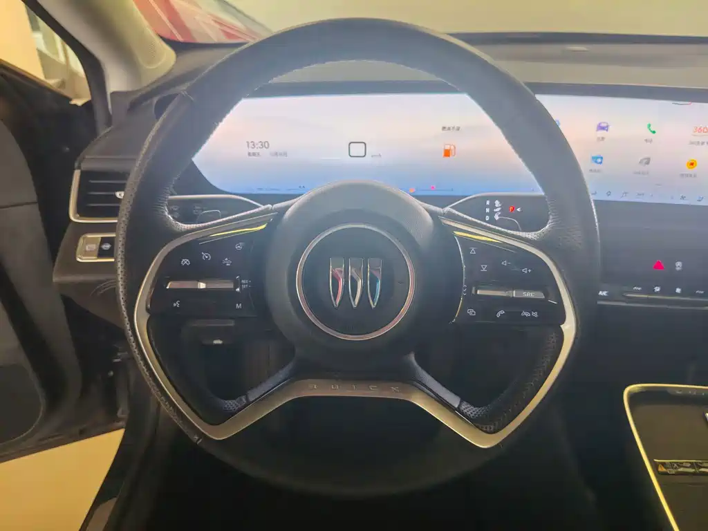 Buick LaCrosse — миниатюра 13