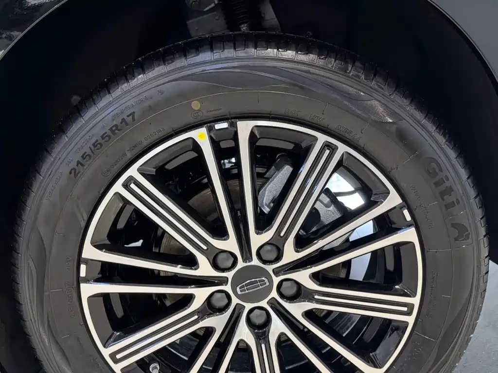 GEELY AUTOMOBILE XINGRUI