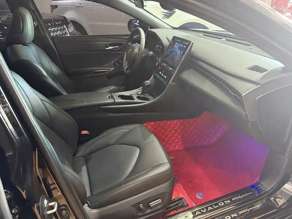 Toyota Avalon 2023 2.5L Luxury