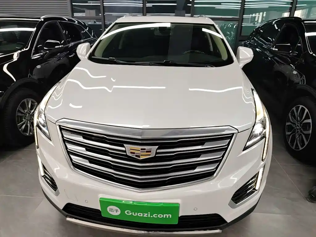 Cadillac XT5 — миниатюра 3