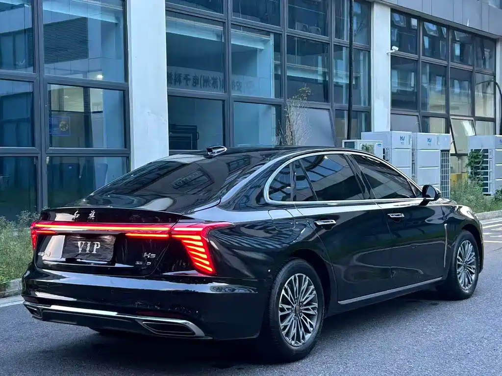Hongqi Hongqi H5 — миниатюра 6