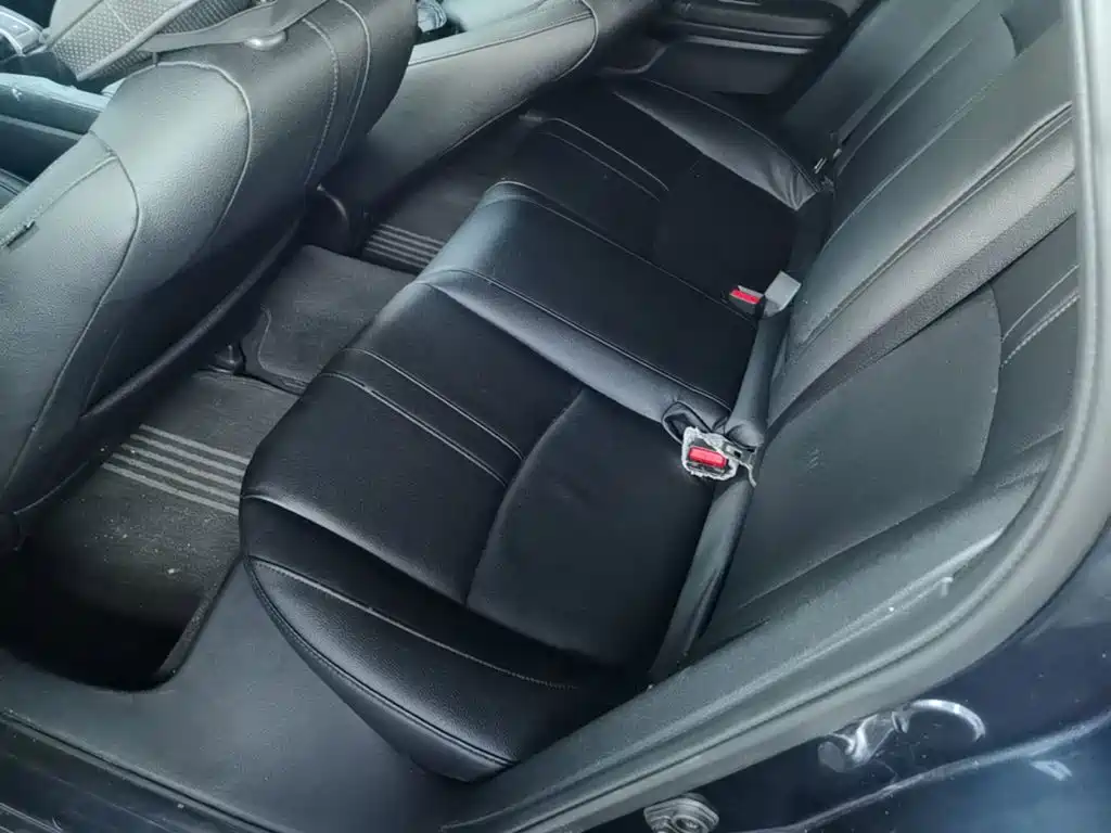 Honda Civic — миниатюра 17