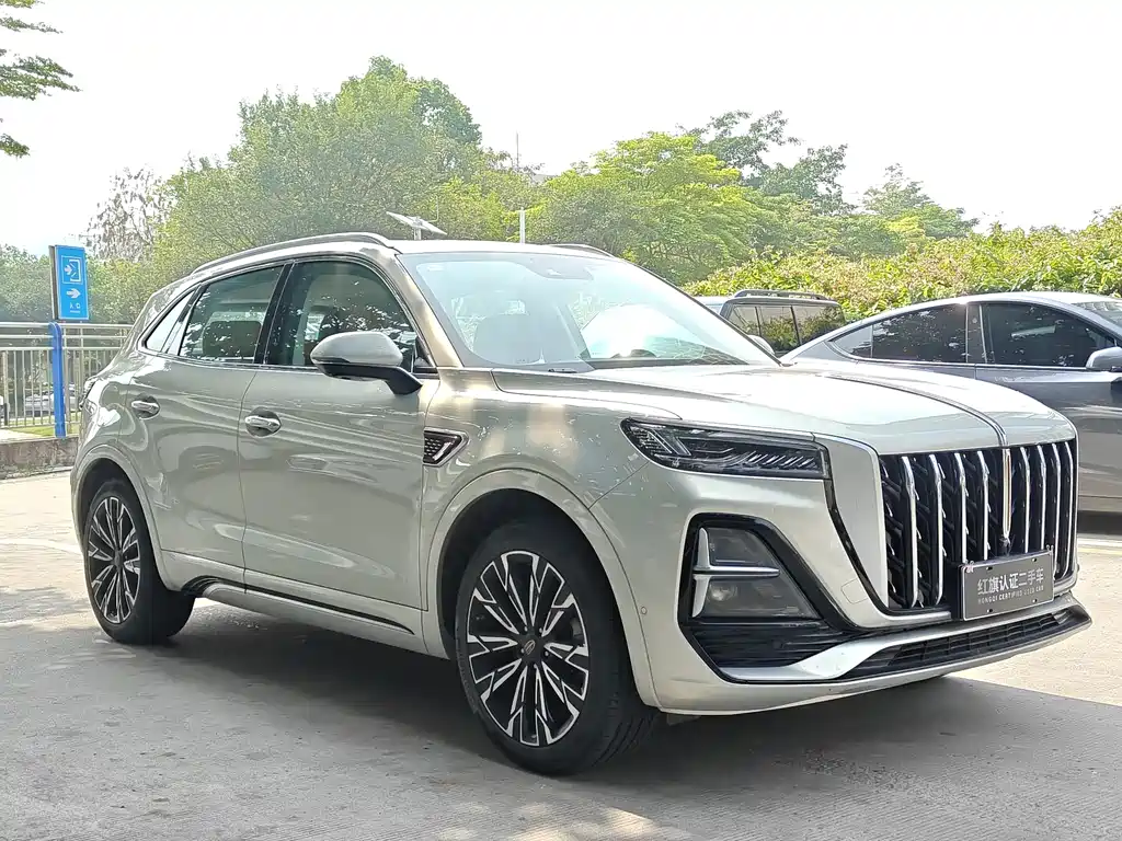 Hongqi HS5 2023 2.0T Pro