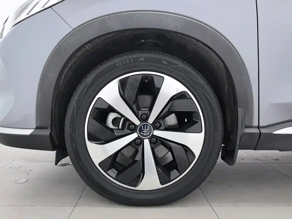 BYD PLUS New Energy — миниатюра 17