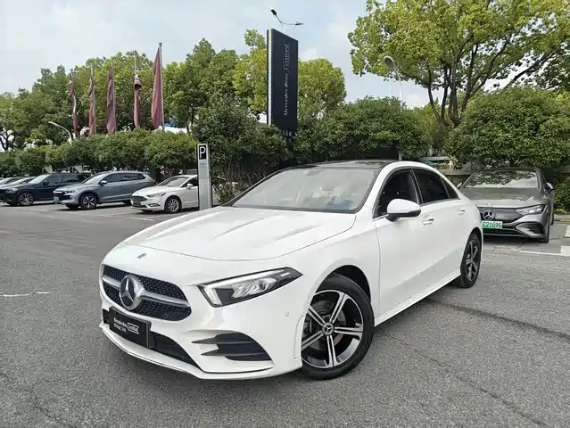 2023 Mercedes-Benz A-klasse