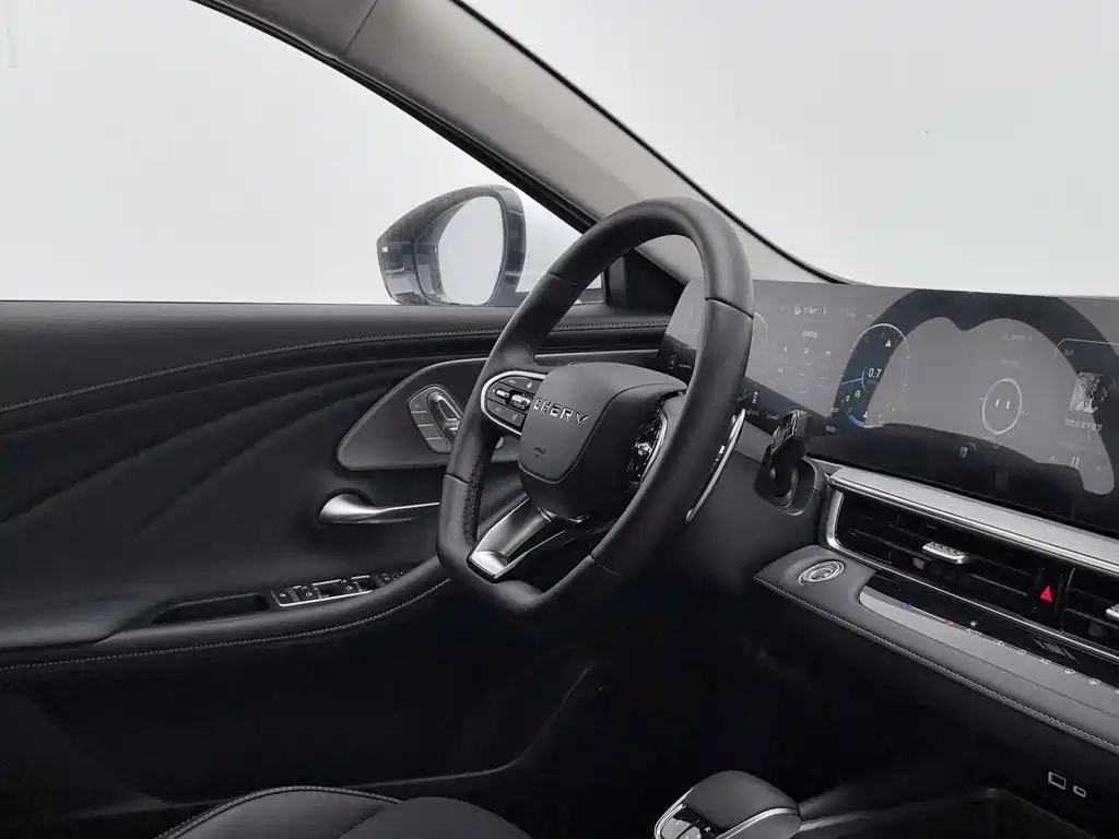 Chery Arrizo 8 — миниатюра 22