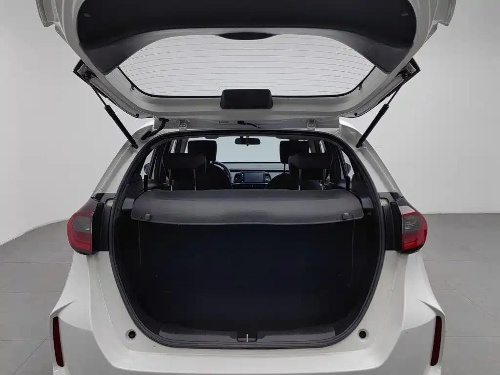 Honda Fit — миниатюра 16