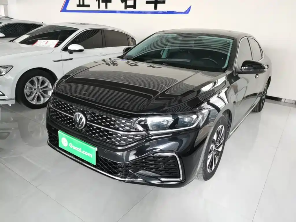 Volkswagen Passat 2023 330TSI Elite