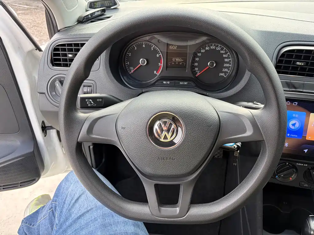 Volkswagen Polo — миниатюра 15