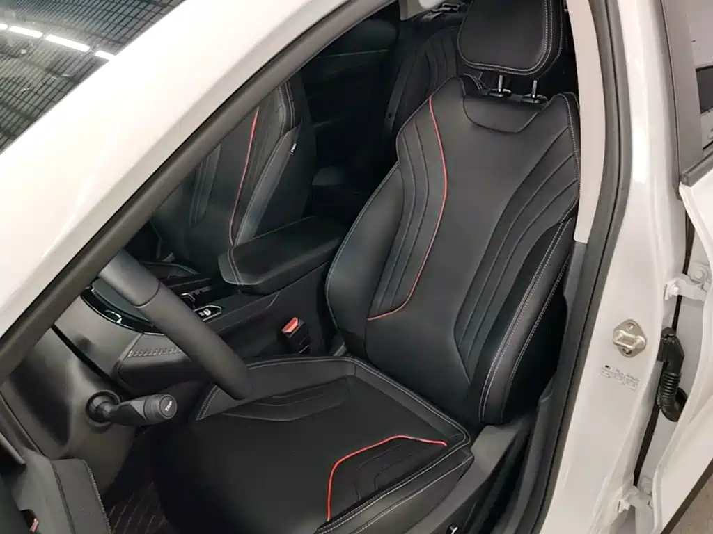 Geely Binrui — миниатюра 15