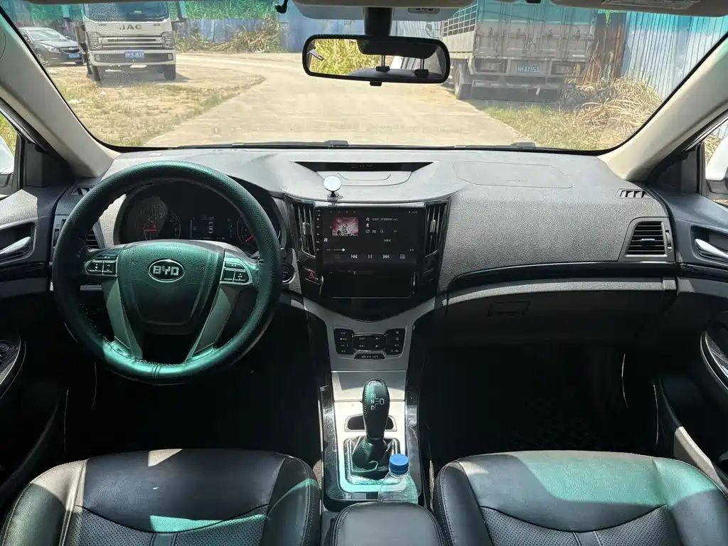 BYD e5 — миниатюра 4