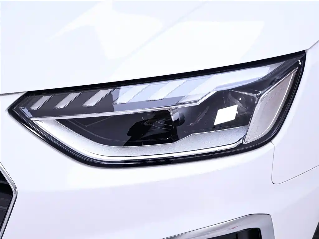Audi A4L 2023 40 TFSI Fashion