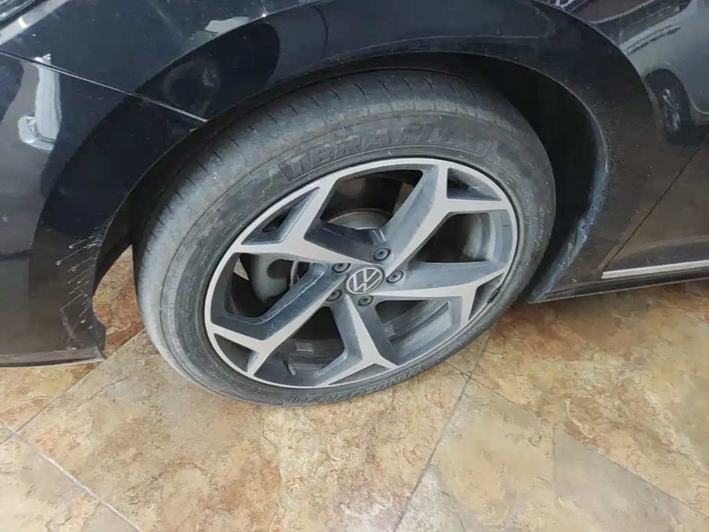 Volkswagen Passat — миниатюра 23