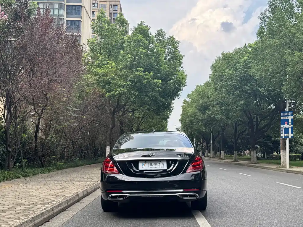 MERCEDES-BENZ S CLASS