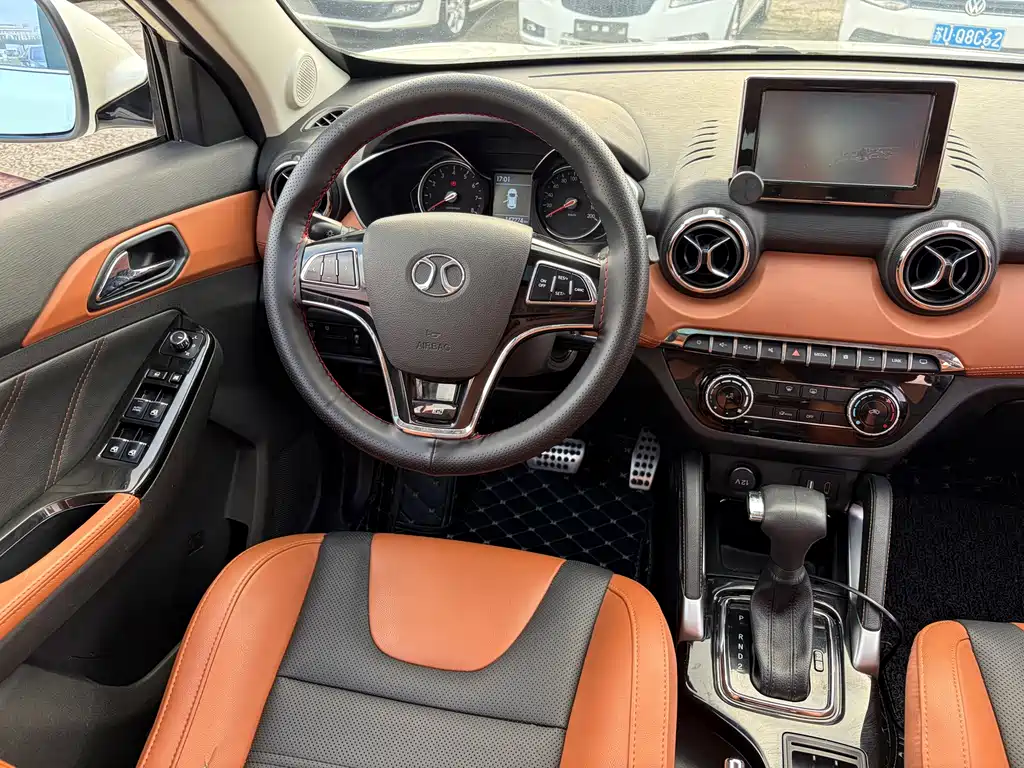 BAIC Senova X35 — миниатюра 10
