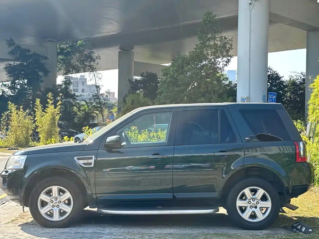 Land Rover 2 011 2.2T SD4 HSE