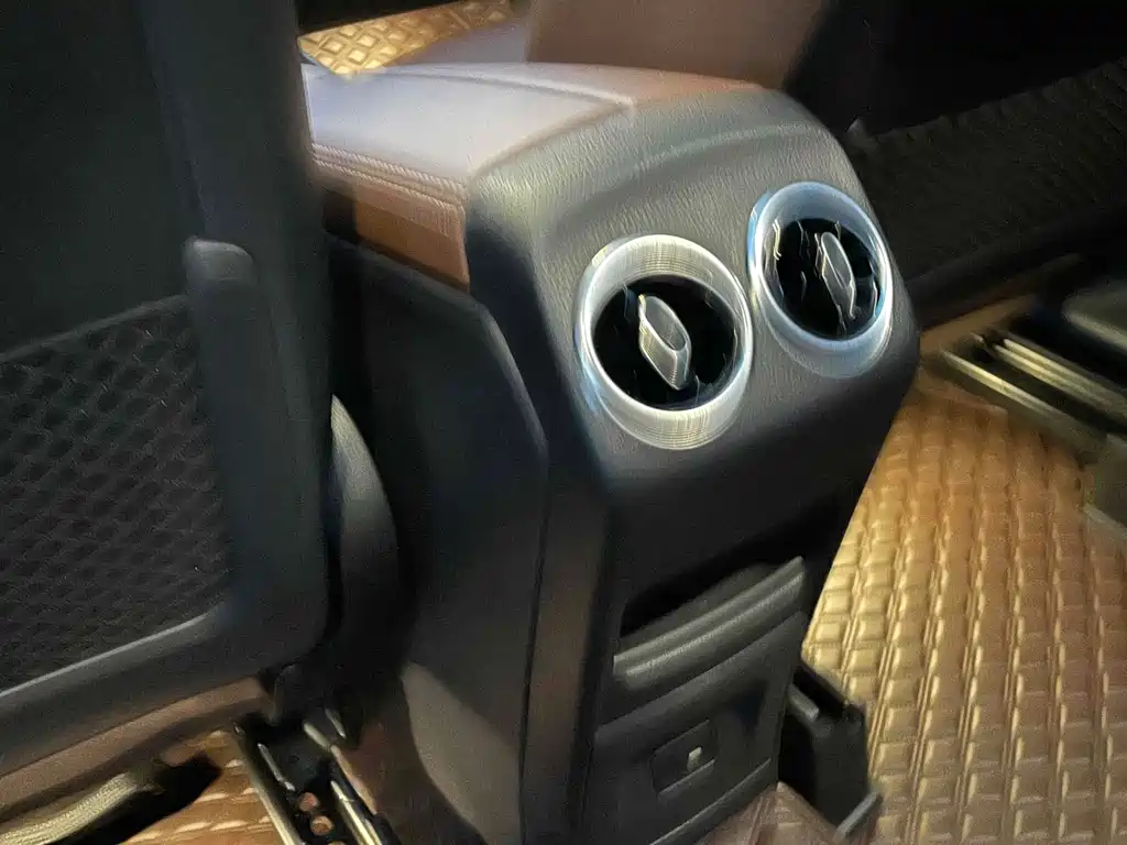 Mercedes-Benz GLB 2022 GLB 220