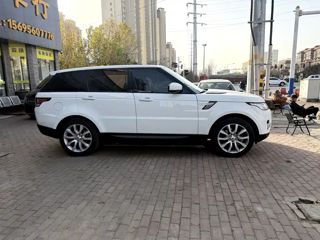 Land Rover Range Rover Sport 2015 3.0 SDV6 HSE