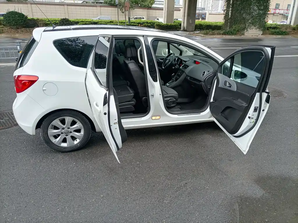 Opel Meriva — миниатюра 5