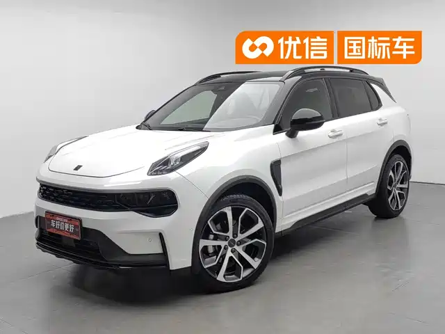 2021 Lynk & Co 01