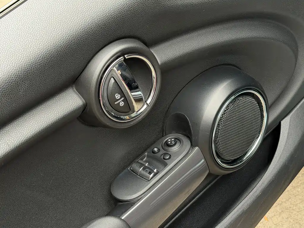 MINI Mini — миниатюра 7