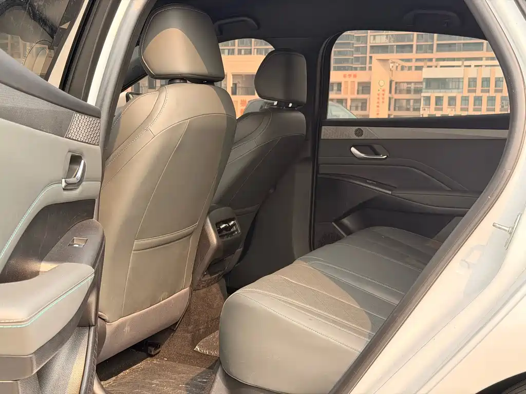 BYD Qin PLUS — миниатюра 8
