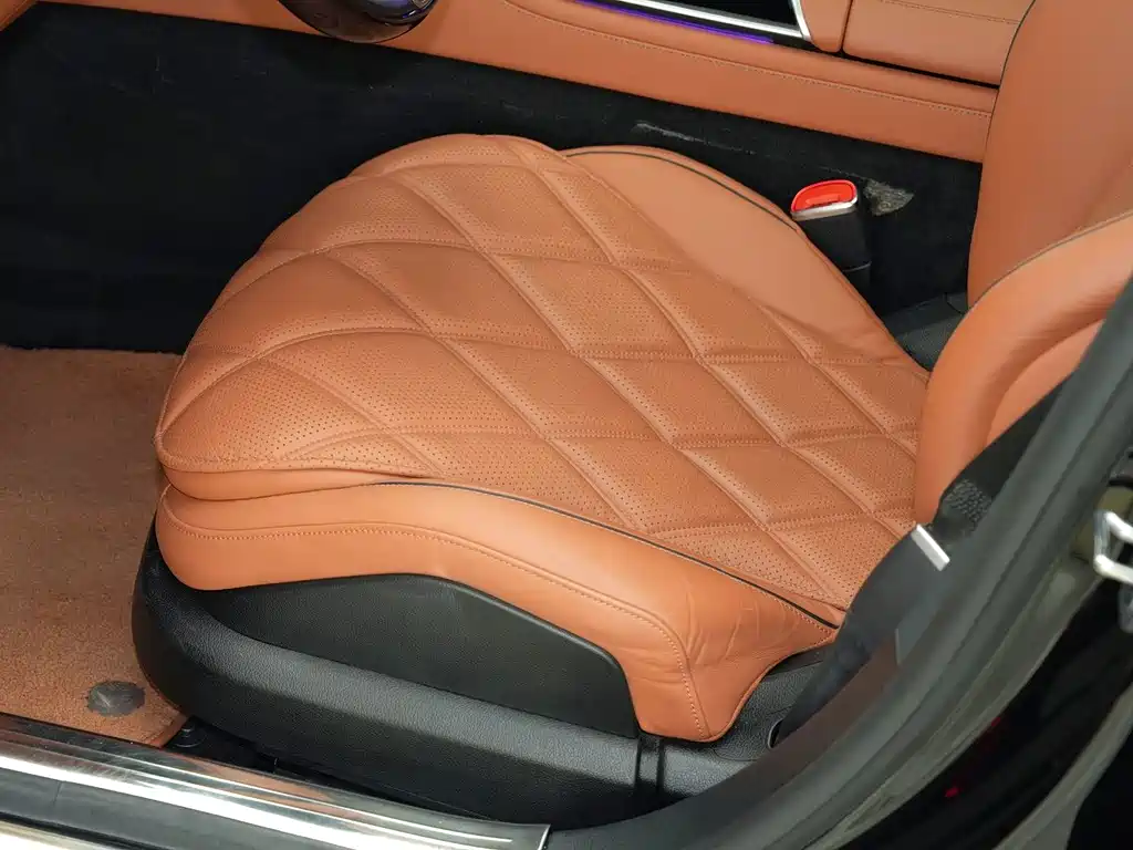 Mercedes-Benz S-Class — миниатюра 19