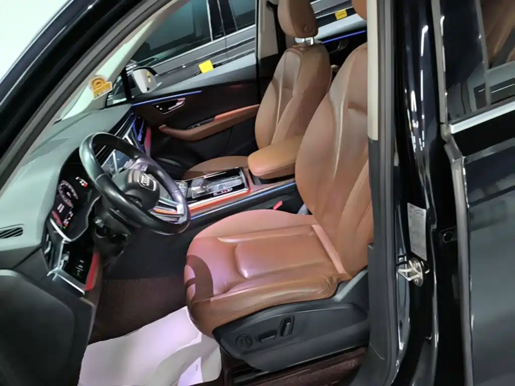 Audi Q7 — миниатюра 15