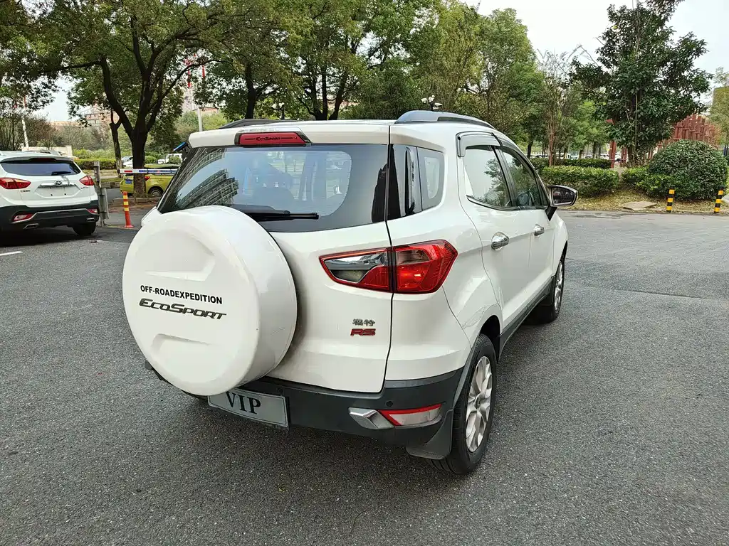 Ford Ecosport — миниатюра 7