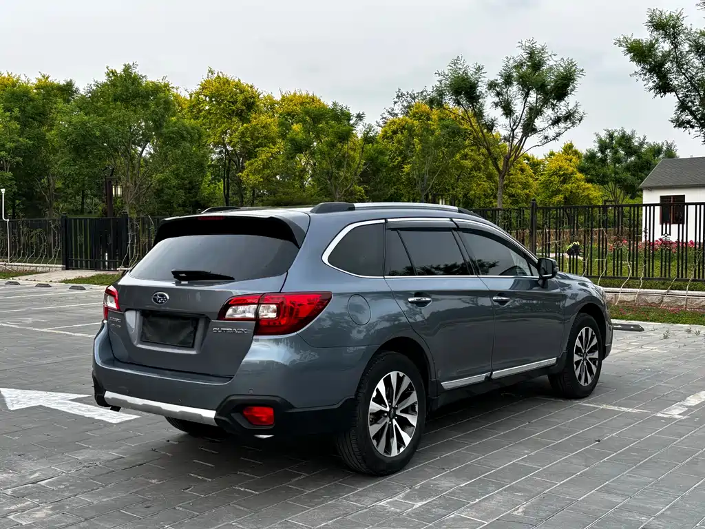 Subaru Outback 2015 2.5i Sport