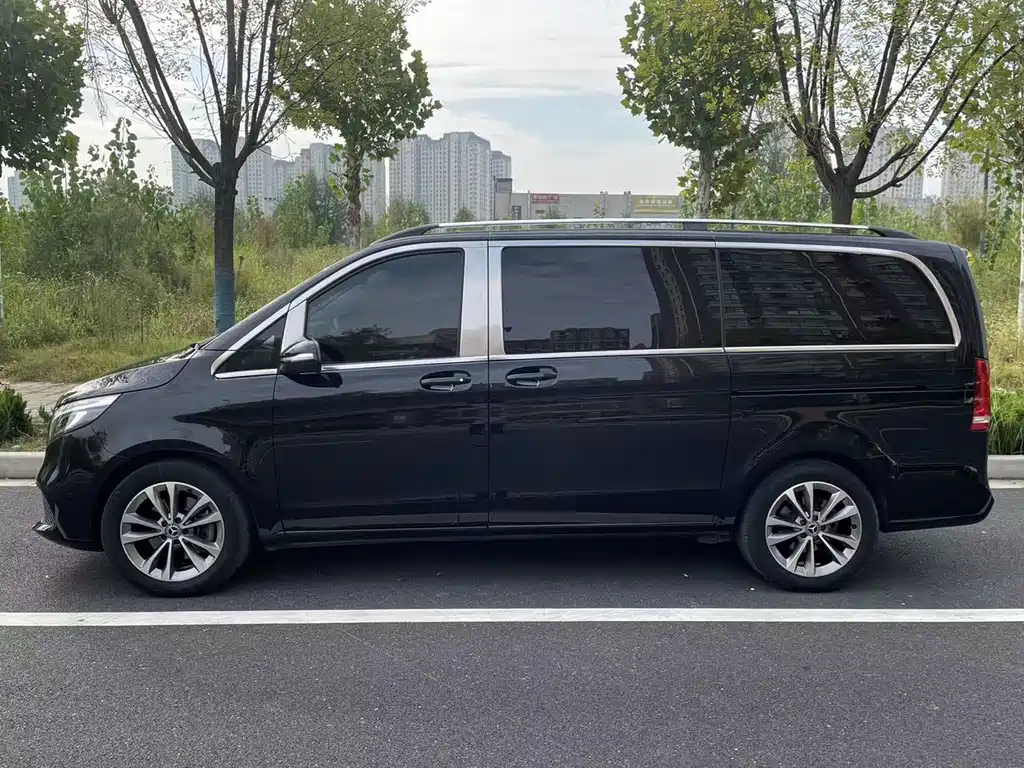Mercedes-Benz V-Class — миниатюра 3