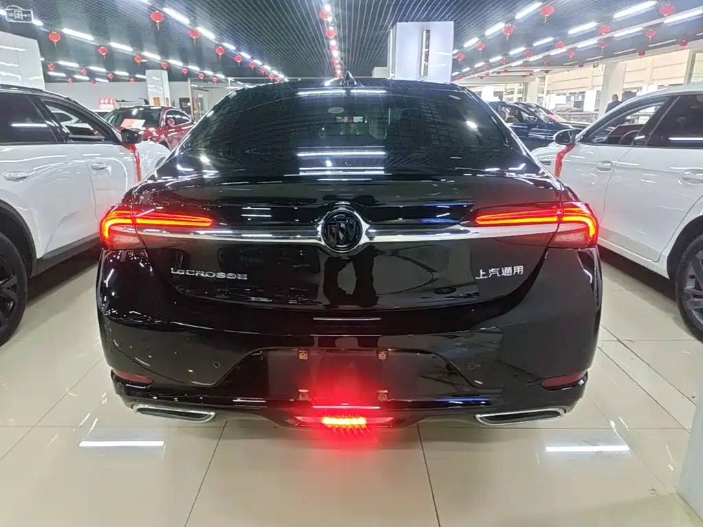 Buick LaCrosse — миниатюра 6
